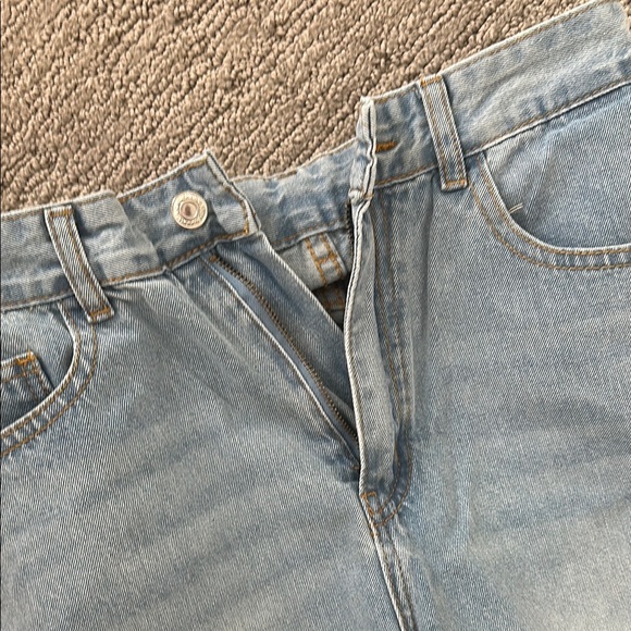 Light Blue Denim Jeans - Picture 4 of 4